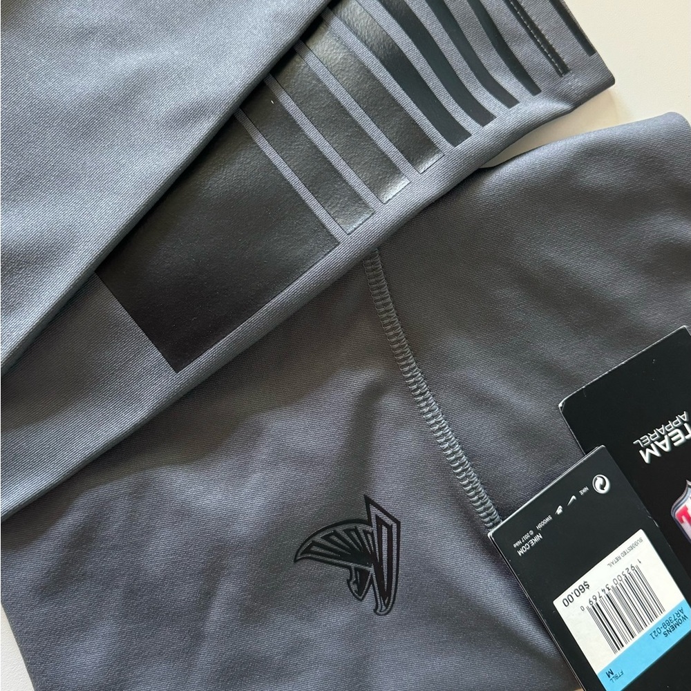 Nike Sculpt Victory NFL Atlanta Falcon Leggings - Picture 3 of 5